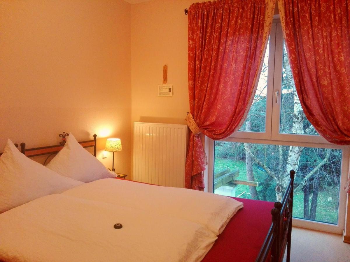 Karlstein am Main Mediterran Hotel Juwel מראה חיצוני תמונה