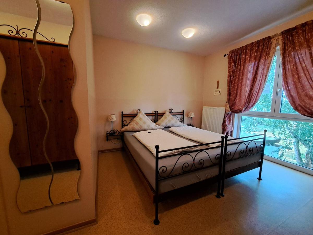 Karlstein am Main Mediterran Hotel Juwel מראה חיצוני תמונה