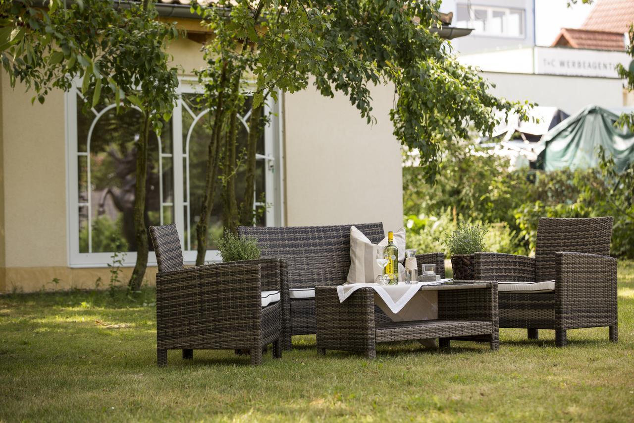 Karlstein am Main Mediterran Hotel Juwel מראה חיצוני תמונה